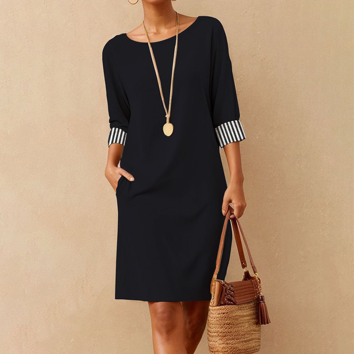 Vani Elegantes Gestreiftes Mini-Kleid